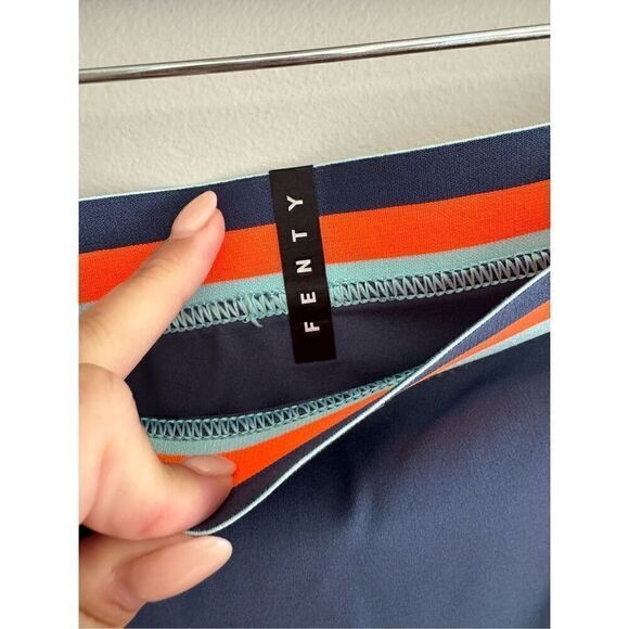 Savage X Fenty Lineup Leggings, Women’s M, High Wasited, Blue Berry / Orange - Picture 8 of 10